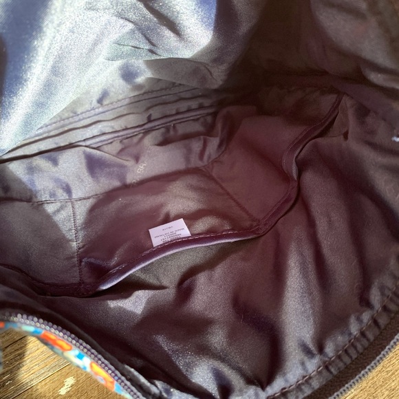 Vera Bradley Crossbody Purse in Navy and Red - Picture 3 of 4